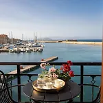 3 Sails - 2br On Venetian Harbour With Balcony Appartement