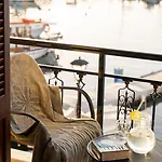 Appartement 3 Sails - 2br On Venetian Harbour With Balcony Chania (Crete)