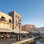 3 Sails - 2br On Venetian Harbour With Balcony Chania (Crete)
