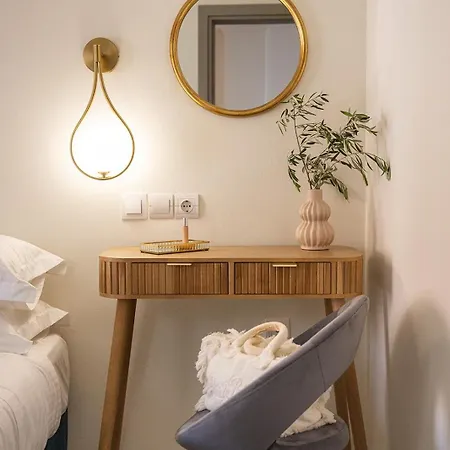 3 Sails - 2br On Venetian Harbour With Balcony Διαμέρισμα *