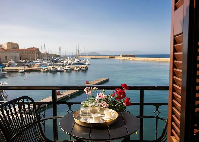 3 Sails - 2br On Venetian Harbour With Balcony Διαμέρισμα